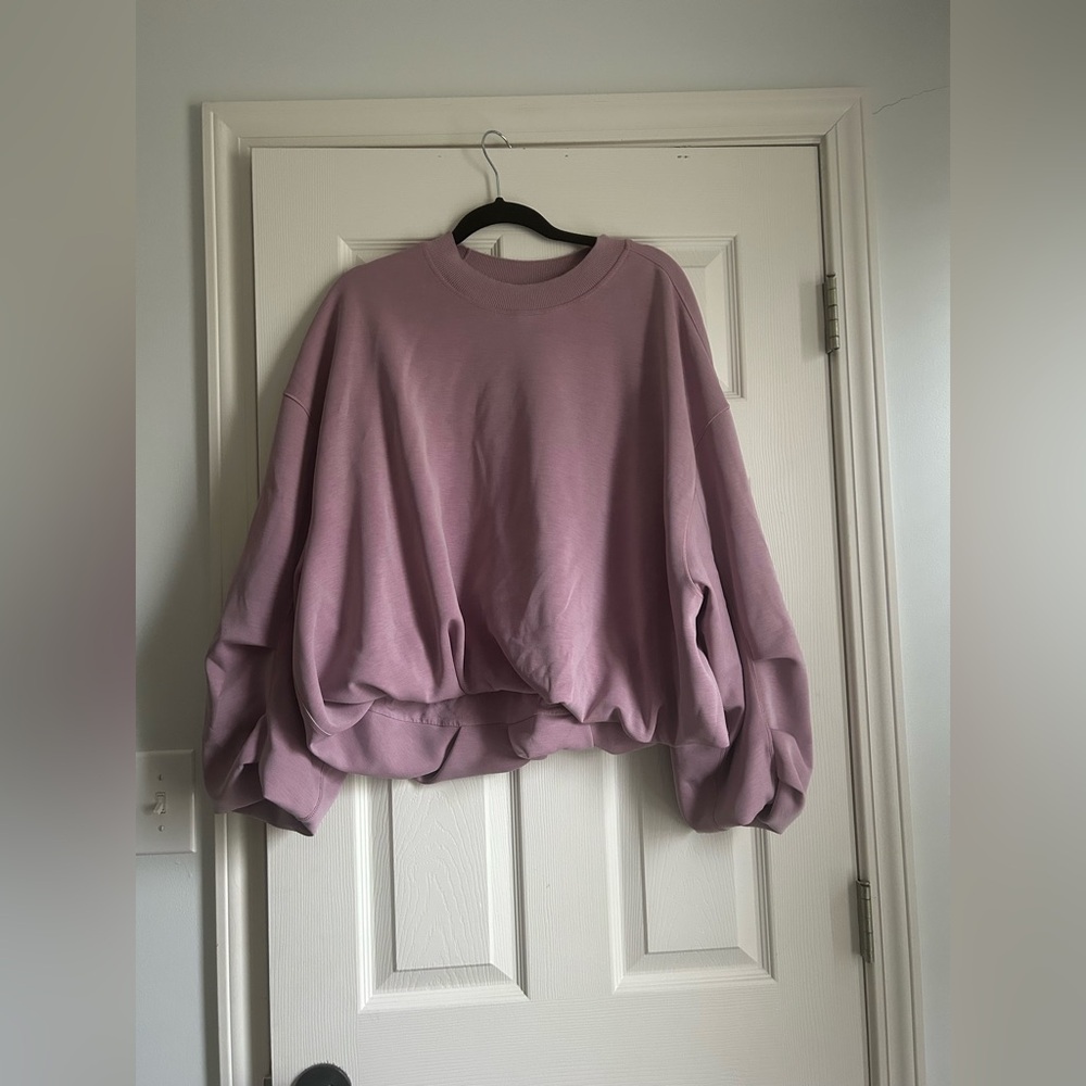 Lululemon Softstreme Voluminous-Sleeve Pullover; XL; $50